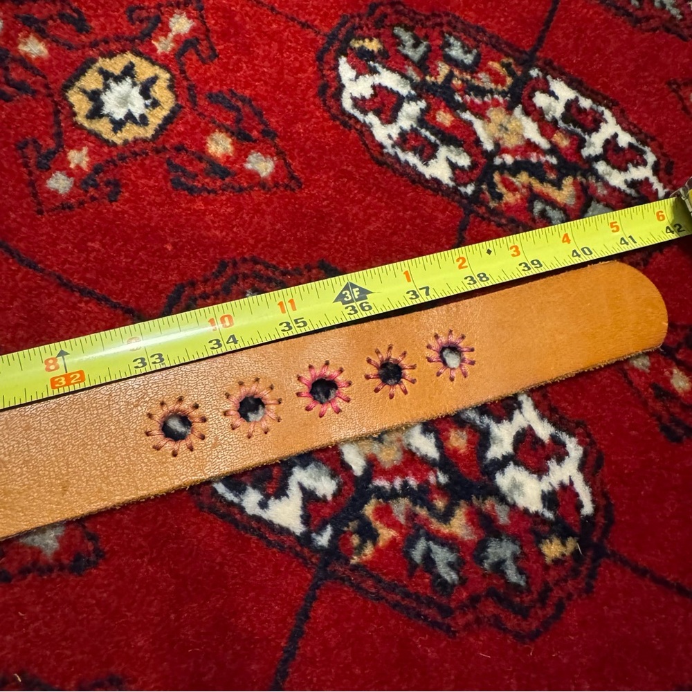 GAP Genuine Leather Boho Belt Sunburst Cutouts M - Picture 3 of 4
